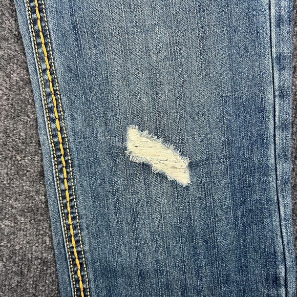 True Religion Billy Super T Jeans Mens 30x28 Blue Denim Distressed Straight Leg - Picture 3 of 16